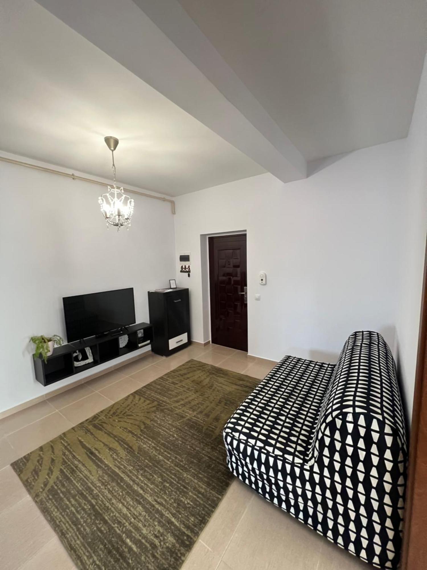 Ovidius Apartament Cisnadie Экстерьер фото